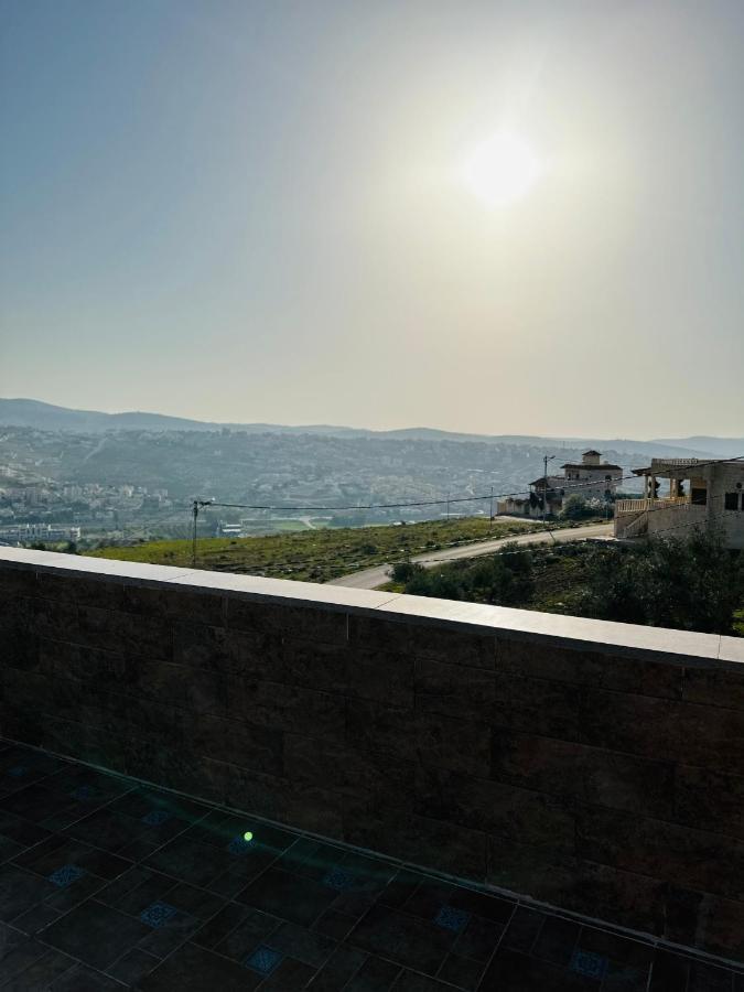 شقق الياسمين 2 Gerasa Exterior foto