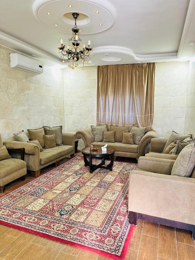 شقق الياسمين 2 Gerasa Exterior foto