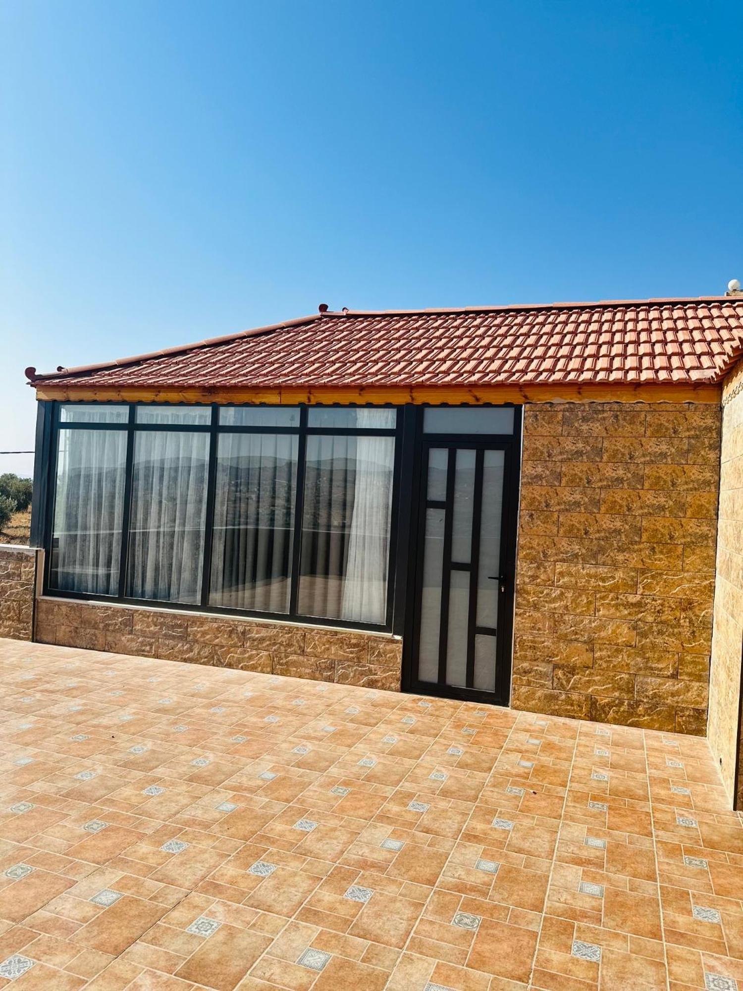 شقق الياسمين 2 Gerasa Exterior foto